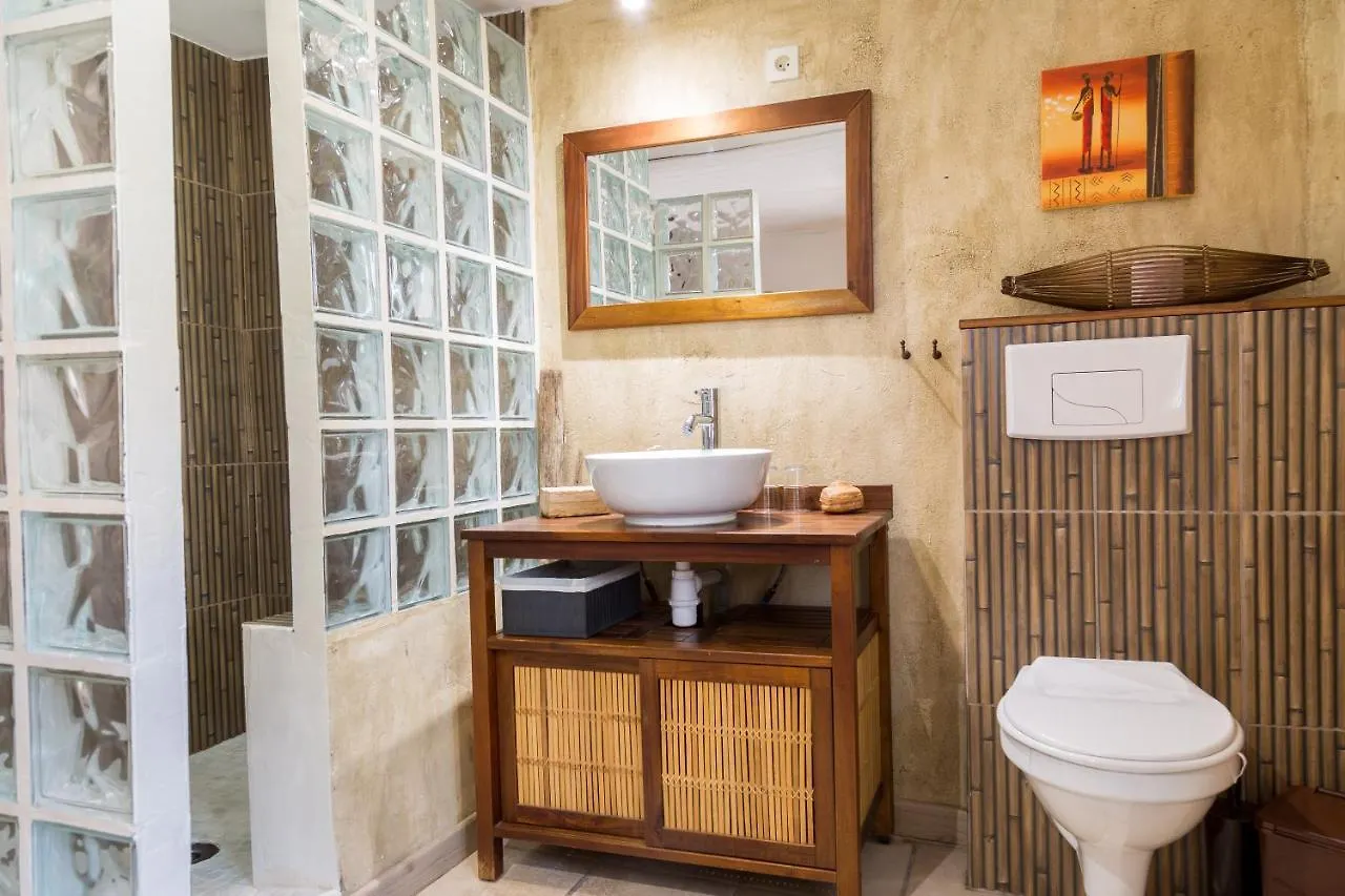 Maison D'Hotes L'Ilot Bambou Avignon